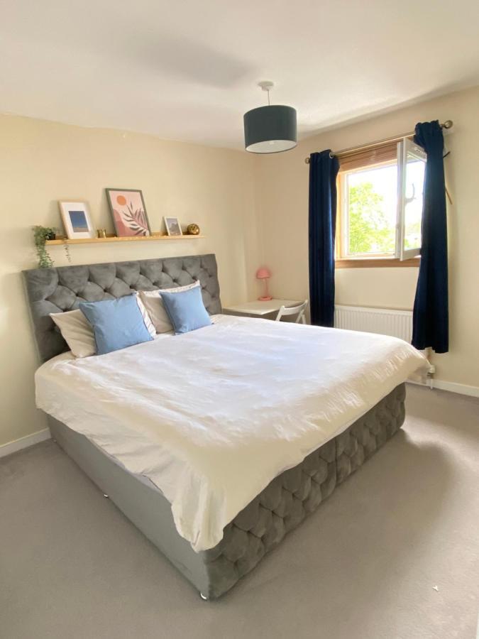 Cozy Bedroom In Shared Accommodation With Free Parking Εδιμβούργο Εξωτερικό φωτογραφία