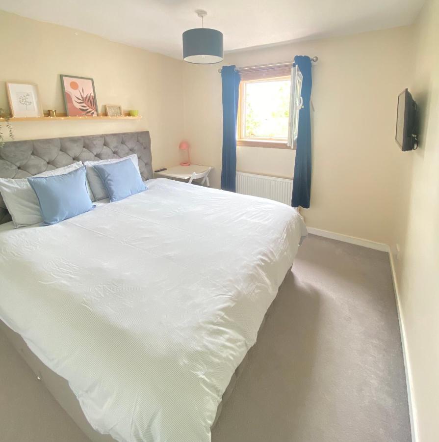 Cozy Bedroom In Shared Accommodation With Free Parking Εδιμβούργο Εξωτερικό φωτογραφία